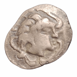 Statère d&rsquo;electrum à la main pictons (régions de Poitiers ) 1er siècle av-JC
