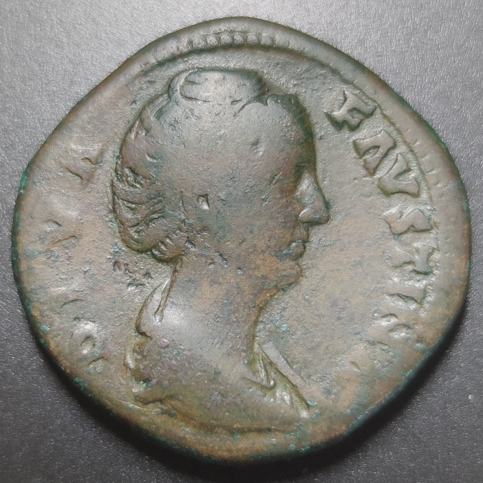 sesterce faustine mère +147 rome